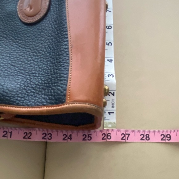 Vintage Dooney & Bourke classic 90’s Purse - Picture 11 of 12